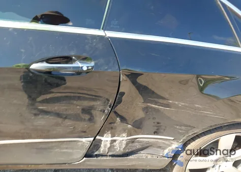 2013 Mercedes-Benz E 350 4Matic z USA, uszkodzony, nr VIN WDDKJ8JB6DF197320